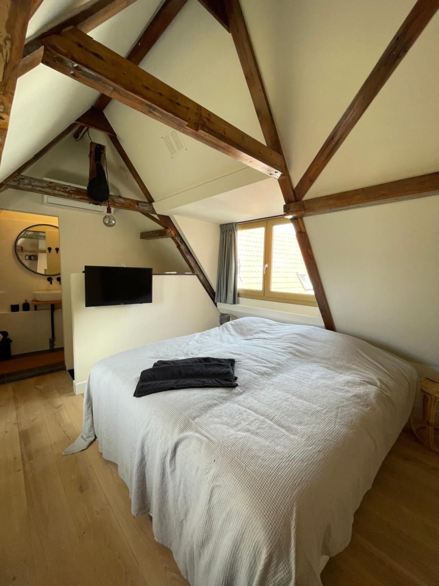 The Hazel House Bed & Breakfast Haarlem Bagian luar foto